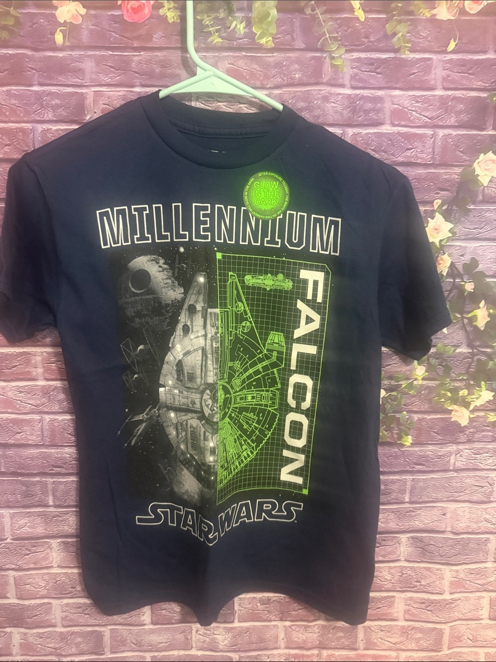 Star Wars Black Tee new Millennium Falcon Graphic kids boys girls Large 10/12